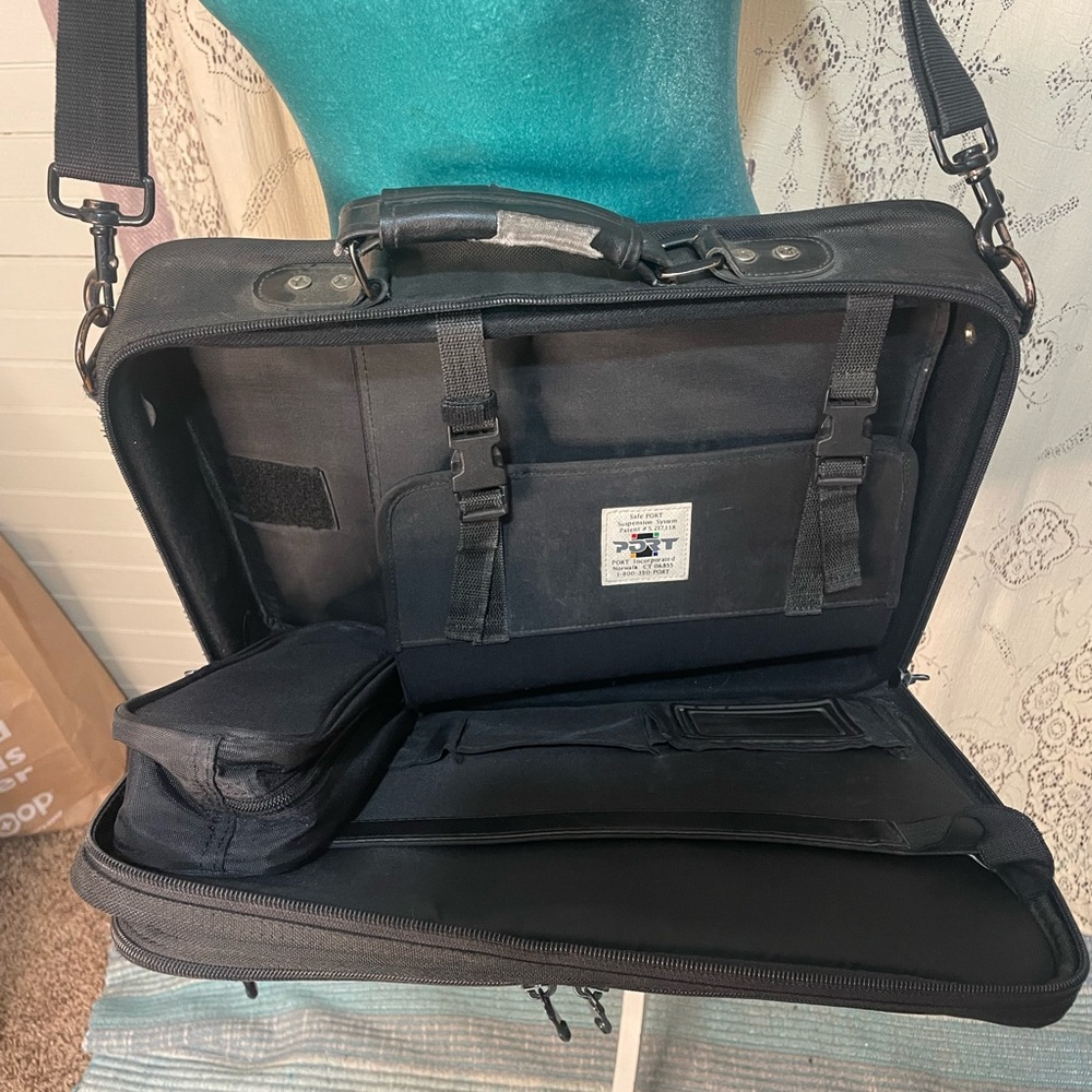 Port: vintage computer bag - Picture 4 of 6